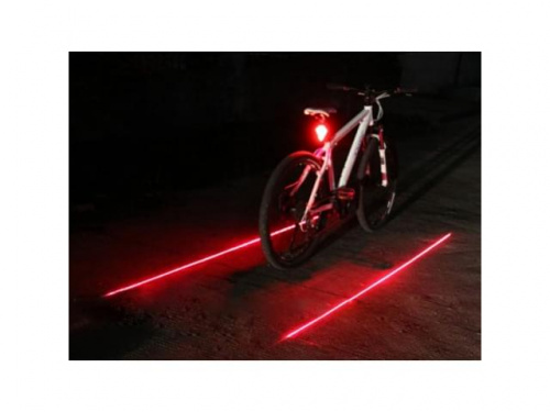 lampka rowerowa tylna z laserem